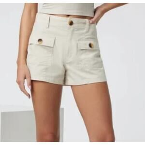 Vuori Vintage Ripstop Utility Shorts Women’s Size Small EUC Cream Cargo